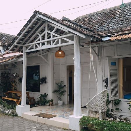 Hotel Roemah Renjana Yogyakarta Esterno foto